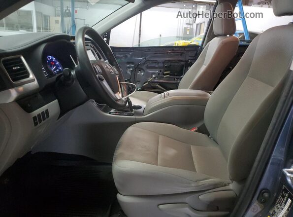 5TDBGRFH8JS048303 2018 TOYOTA HIGHLANDER HYBRID Синий 