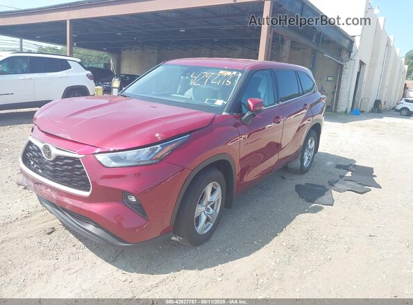 5TDBZRBH2LS048218 2020 TOYOTA LE Red Vista tres cuartos delantera izquierda