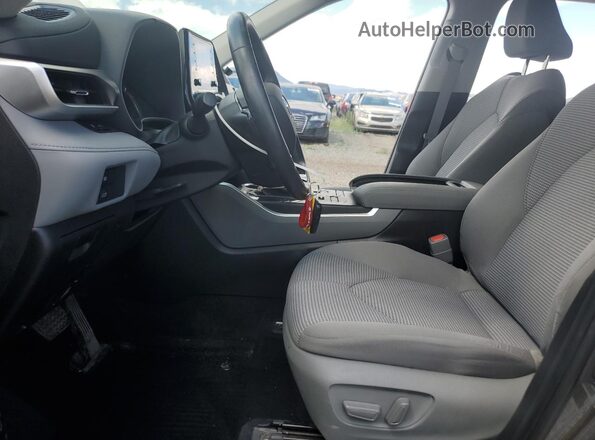 5TDBZRBH2MS130497 2021 TOYOTA HIGHLANDER Gray წინა სალონის ხედი