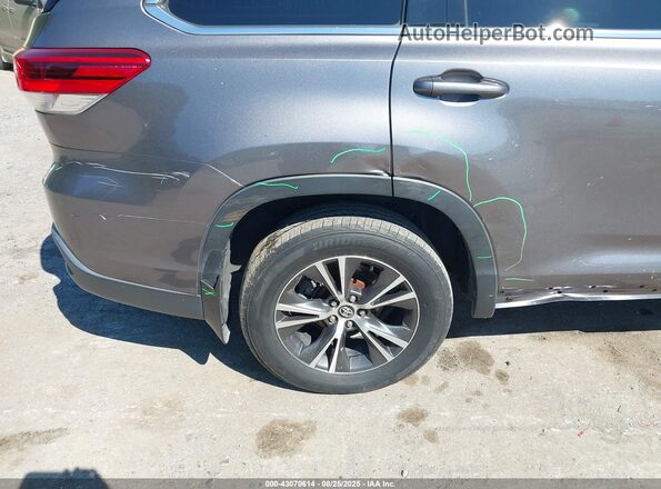 5TDBZRFH5JS896150 2018 TOYOTA LE Gray 