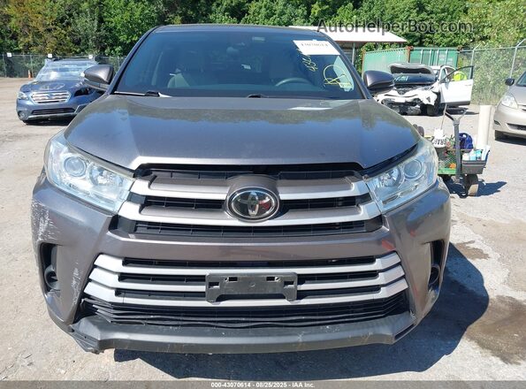 5TDBZRFH5JS896150 2018 TOYOTA LE Gray 