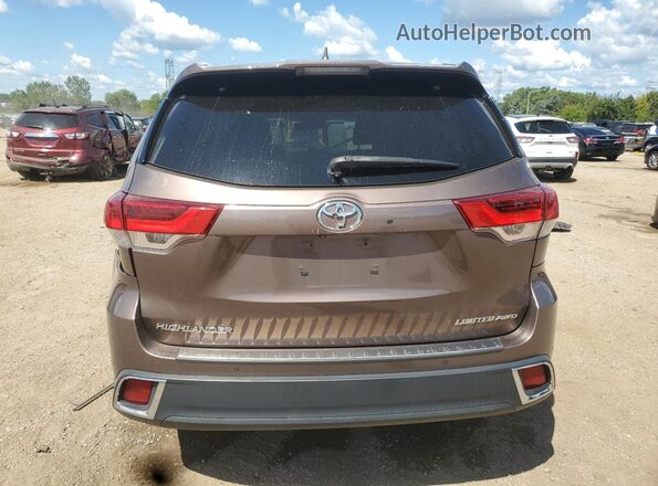 5TDDZRFHXJS833621 2018 TOYOTA LIMITED Tan 