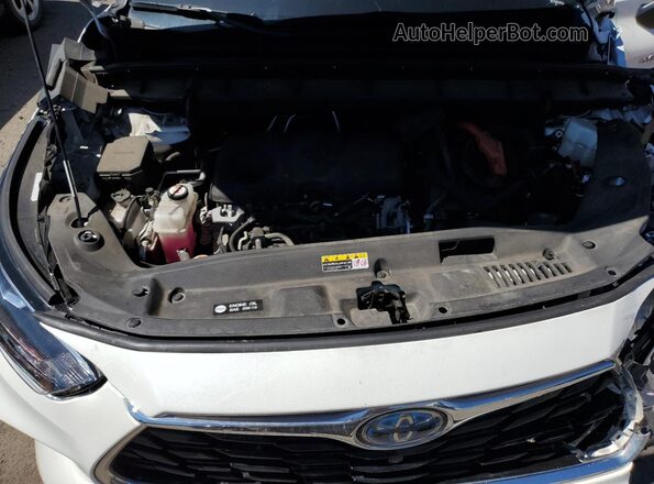 5TDEBRCH7MS050144 2021 TOYOTA HIGHLANDER HYBRID White 