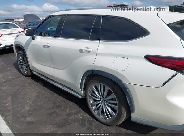 5TDFZRAH6MS078407 2021 TOYOTA HIGHLANDER White 