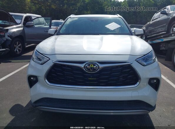 5TDFZRAH6MS078407 2021 TOYOTA HIGHLANDER White Instrument cluster view