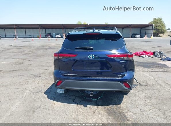 5TDGARAH9LS500292 2020 TOYOTA LE Blue 