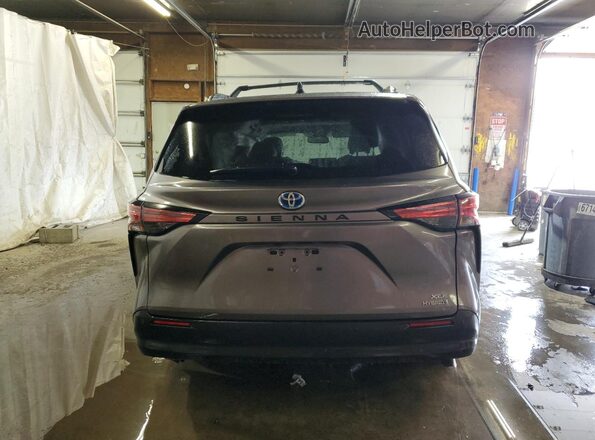 5TDJRKEC3NS087308 2022 TOYOTA LE Gray Vista trasera