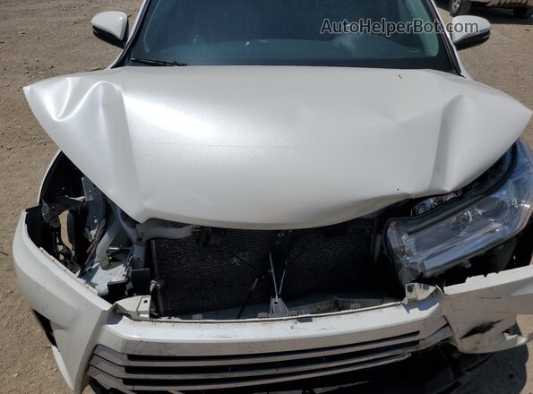 5TDJZRFH8JS542490 2018 TOYOTA HIGHLANDER White 