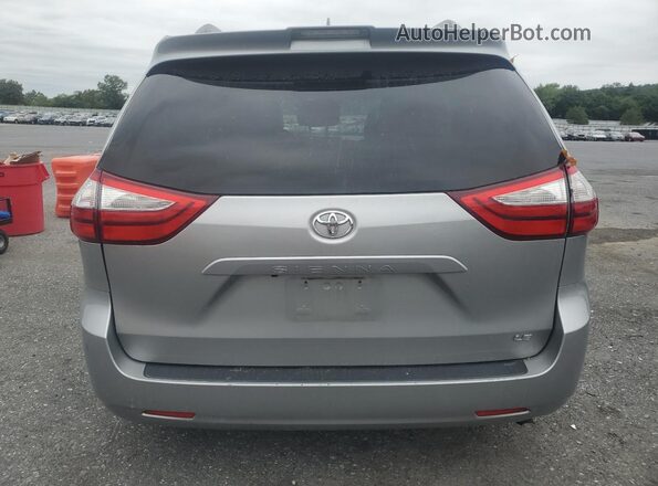 5TDKZ3DC3JS923866 2018 TOYOTA LE Silver 