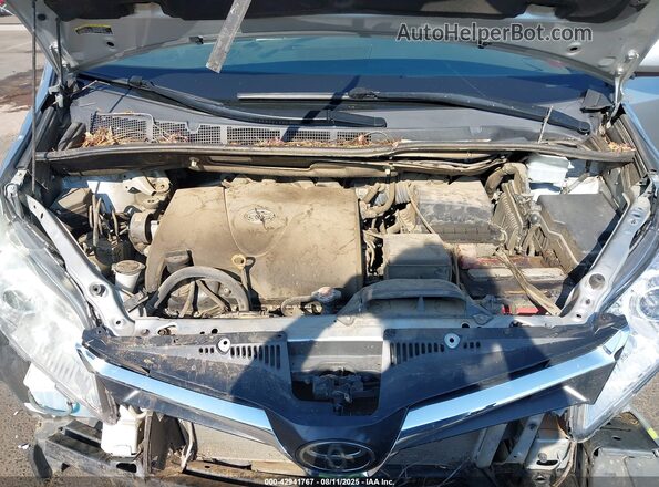 5TDKZ3DC6LS032635 2020 TOYOTA LE Silver Вид ззаду