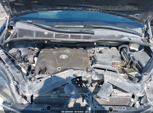 5TDXZ3DC1JS944849 2018 TOYOTA SIENNA Черный 