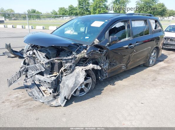 5TDXZ3DC1JS944849 2018 TOYOTA SIENNA Черный 