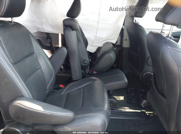 5TDXZ3DC1JS944849 2018 TOYOTA SIENNA Черный 