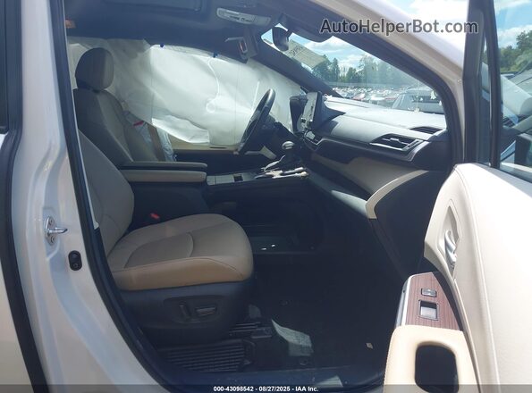 5TDYRKEC7RS202948 2024 TOYOTA LE White წინა სალონის ხედი
