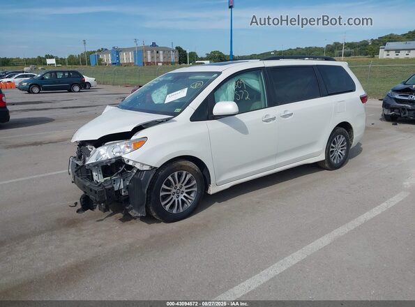 5TDYZ3DC5LS037710 2020 TOYOTA LE White Przód lewy