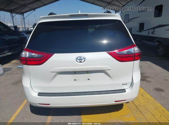 5TDYZ3DC6LS080582 2020 TOYOTA LE White 