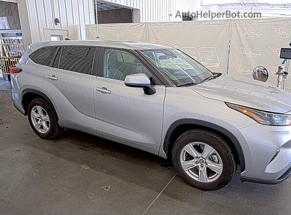 5TDZARAH0PS022858 2023 TOYOTA LE  