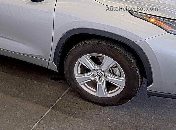 5TDZARAH0PS022858 2023 TOYOTA LE  