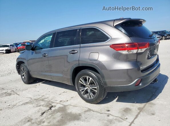 5TDZZRFH2JS239840 2018 TOYOTA LE Gray 