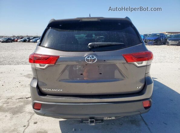 5TDZZRFH2JS239840 2018 TOYOTA LE Gray 