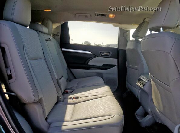 5TDZZRFH2JS239840 2018 TOYOTA LE Gray 