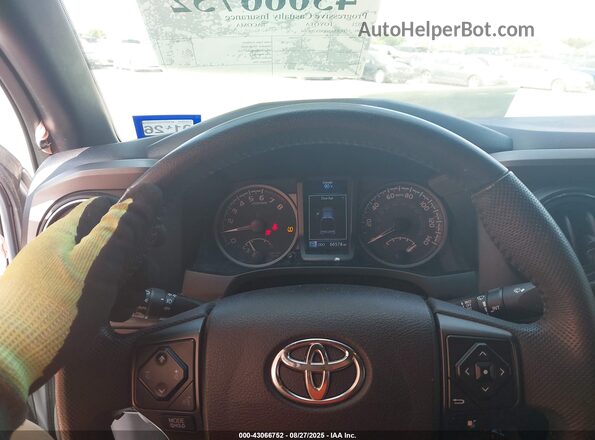 5TFCZ5ANXMX268304 2021 TOYOTA TACOMA Серебряный Вид задних сидений