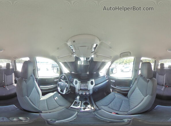 5TFDW5F10JX768227 2018 TOYOTA TUNDRA Белый 