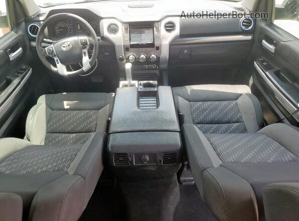 5TFDW5F10JX768227 2018 TOYOTA TUNDRA Белый 