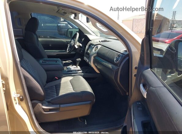 5TFDY5F15LX890076 2020 TOYOTA TUNDRA Tan წინა სალონის ხედი
