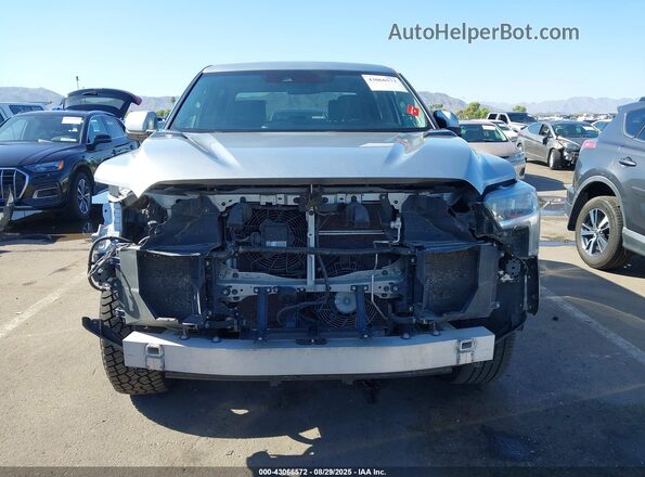 5TFJC5DB1NX008028 2022 TOYOTA LIMITED Silver 