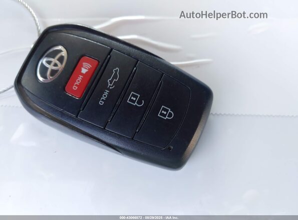 5TFJC5DB1NX008028 2022 TOYOTA LIMITED Silver 