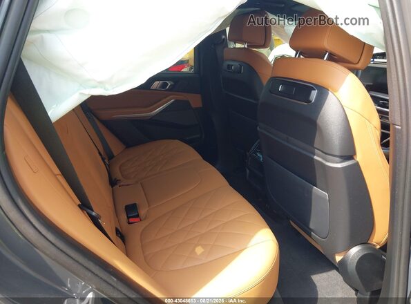 5UX13EU0XS9W62667 2025 BMW X5 Black Vista de la etiqueta del VIN