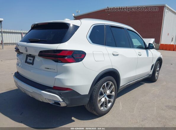 5UX43EU00R9T57721 2024 BMW X5 White Задня права чверть