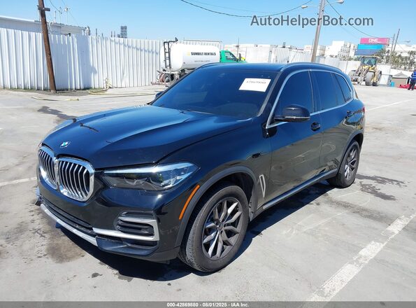5UXCR4C00P9P30405 2023 BMW X5 Black Przód lewy