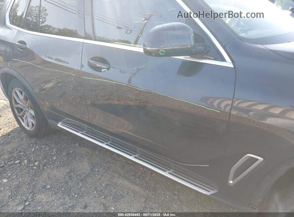 5UXCR6C02P9P38243 2023 BMW X5 Gray 