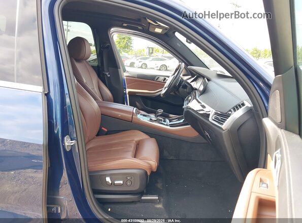 5UXCR6C07L9B87353 2020 BMW X5 Blue Вид салону спереду