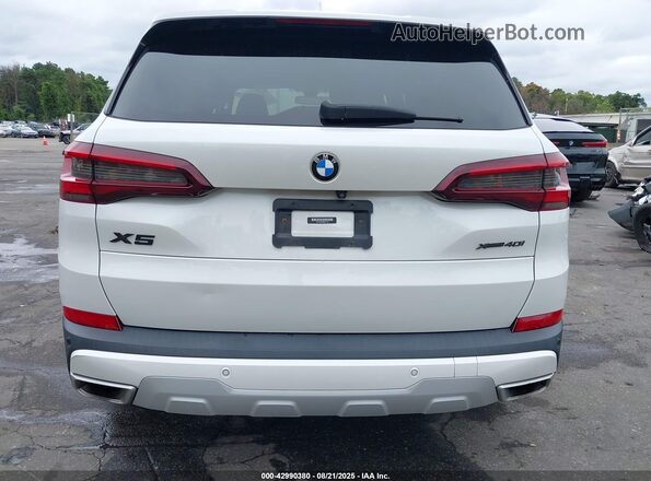 5UXCR6C09M9F47126 2021 BMW X5 White 