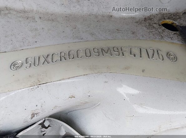5UXCR6C09M9F47126 2021 BMW X5 White 