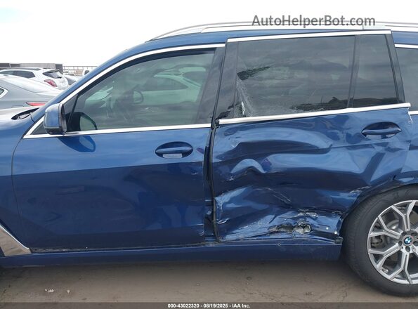 5UXCW2C08L9C87172 2020 BMW X7 Blue Вид задньої частини салону