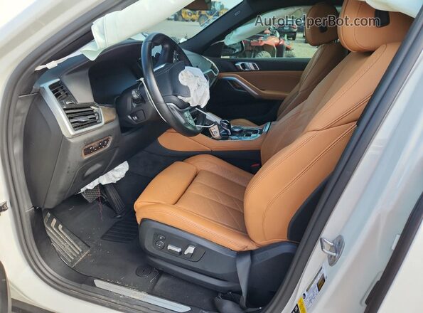 5UXCY6C06P9N58248 2023 BMW X6 Белый Вид салона спереди