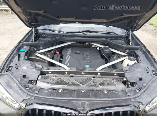 5UXCY6C08L9B96260 2020 BMW X6 Green Vista trasera