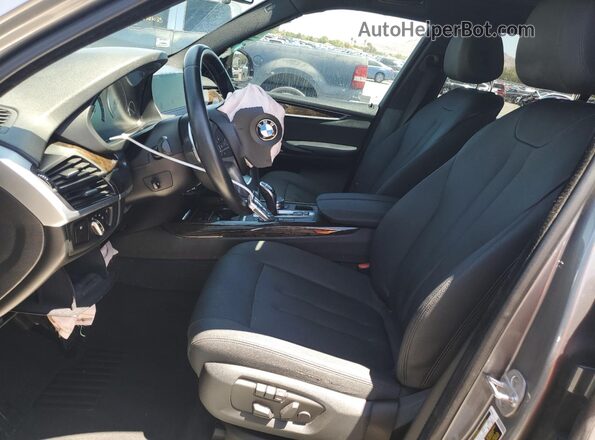 5UXKR2C58J0X09082 2018 BMW X5 Silver 