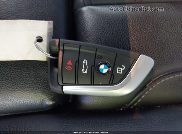 5UXTR9C52JLD74898 2018 BMW X3 White 
