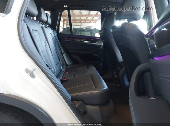 5UXTR9C52JLD74898 2018 BMW X3 White 