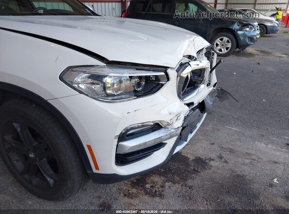 5UXTR9C52JLD74898 2018 BMW X3 White 