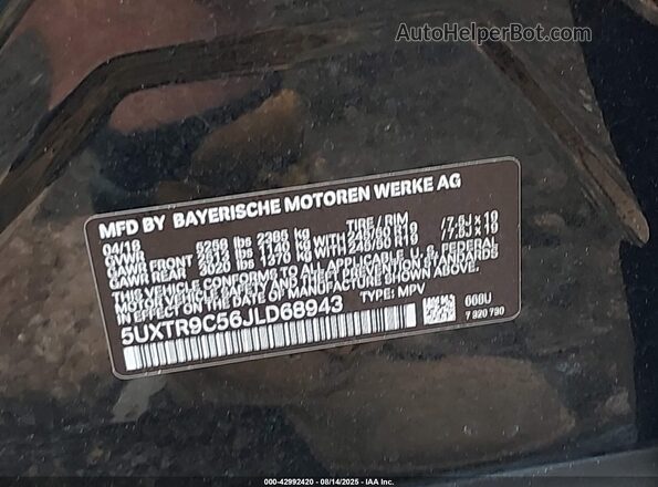 5UXTR9C56JLD68943 2018 BMW X3 Black Engine compartment view