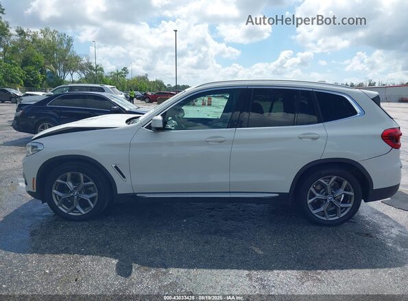 5UXTY3C00M9E32853 2021 BMW X3 White 
