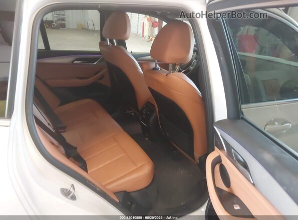 5UXTY3C04M9H92093 2021 BMW X3 White VIN sticker view