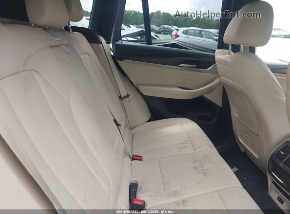5UXTY3C06M9F44735 2021 BMW X3 Gray VIN կոդի պիտակի տեսք