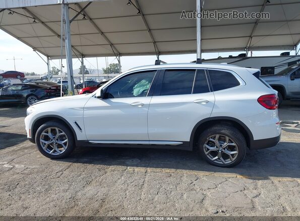 5UXTY3C07M9F05393 2021 BMW X3 White 360 interior view